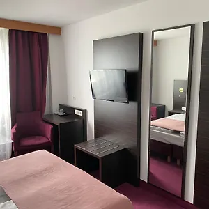 Hotel Montree, Munich