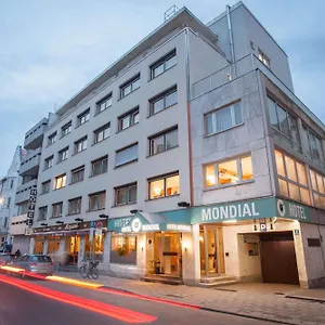 Hotel Centro Mondial City, Trademark Collection By Wyndham, Monachium