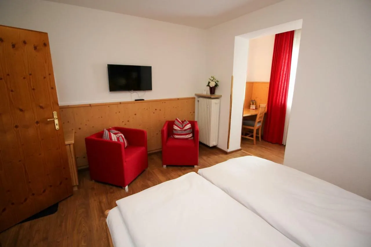 Hotel Heigl Munich 3*,